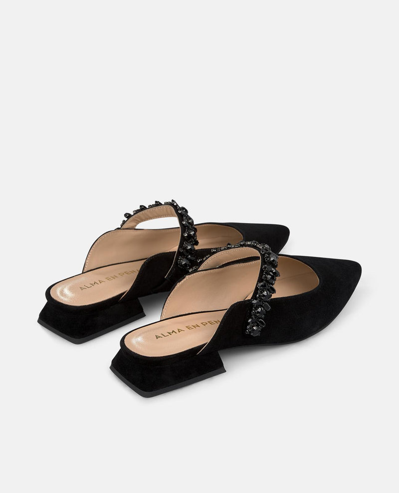 CHAUSSURE À TALON AVEC LANIÈRE EN STRASS