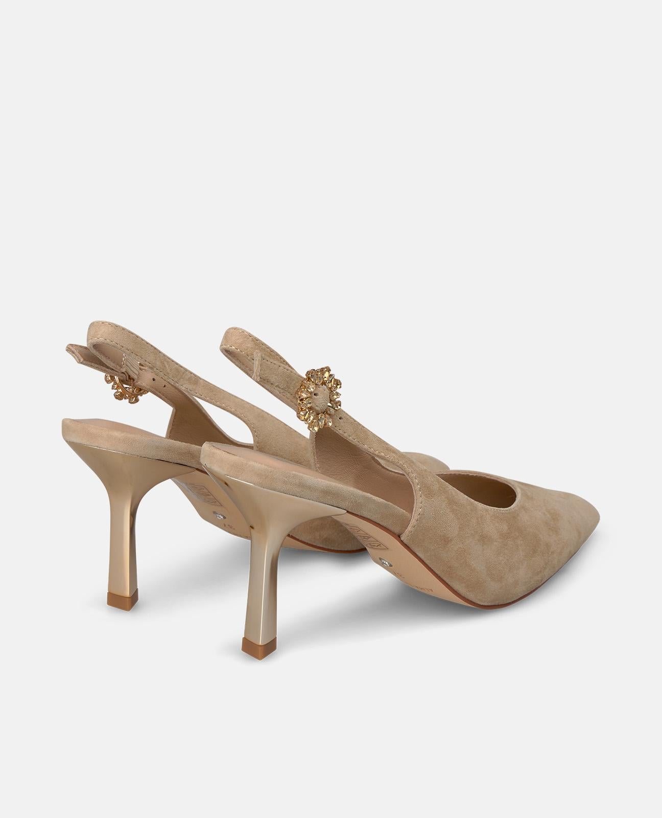ZAPATO DESTALONADO DE ANTE CON PULSERA