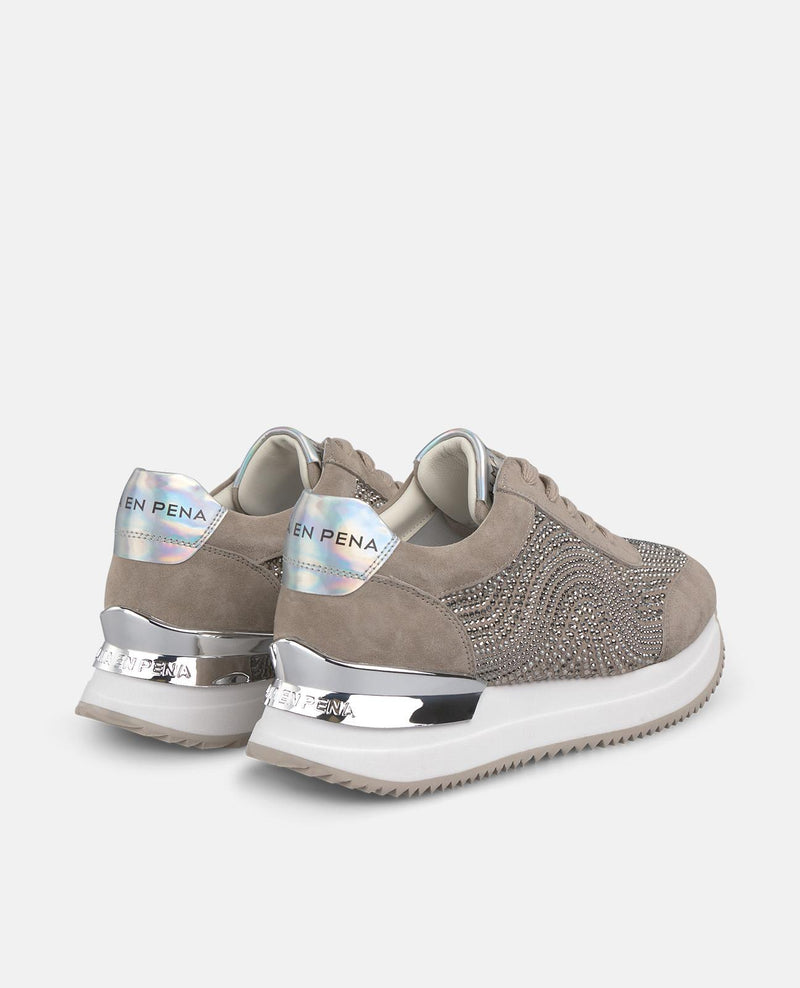 SNEAKER ESTAMPADA PEDRERÍA