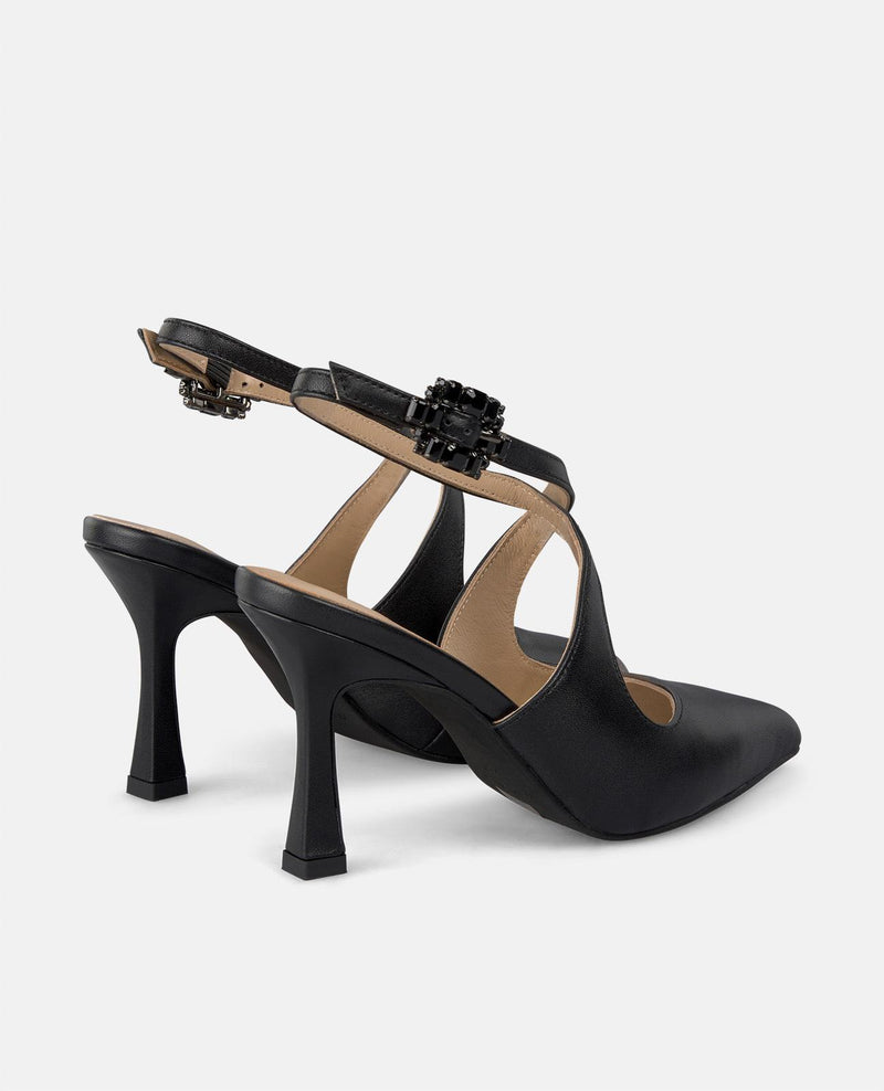 SAPATO DE SALTO ALTO COM TIRA ENTRELAÇADA