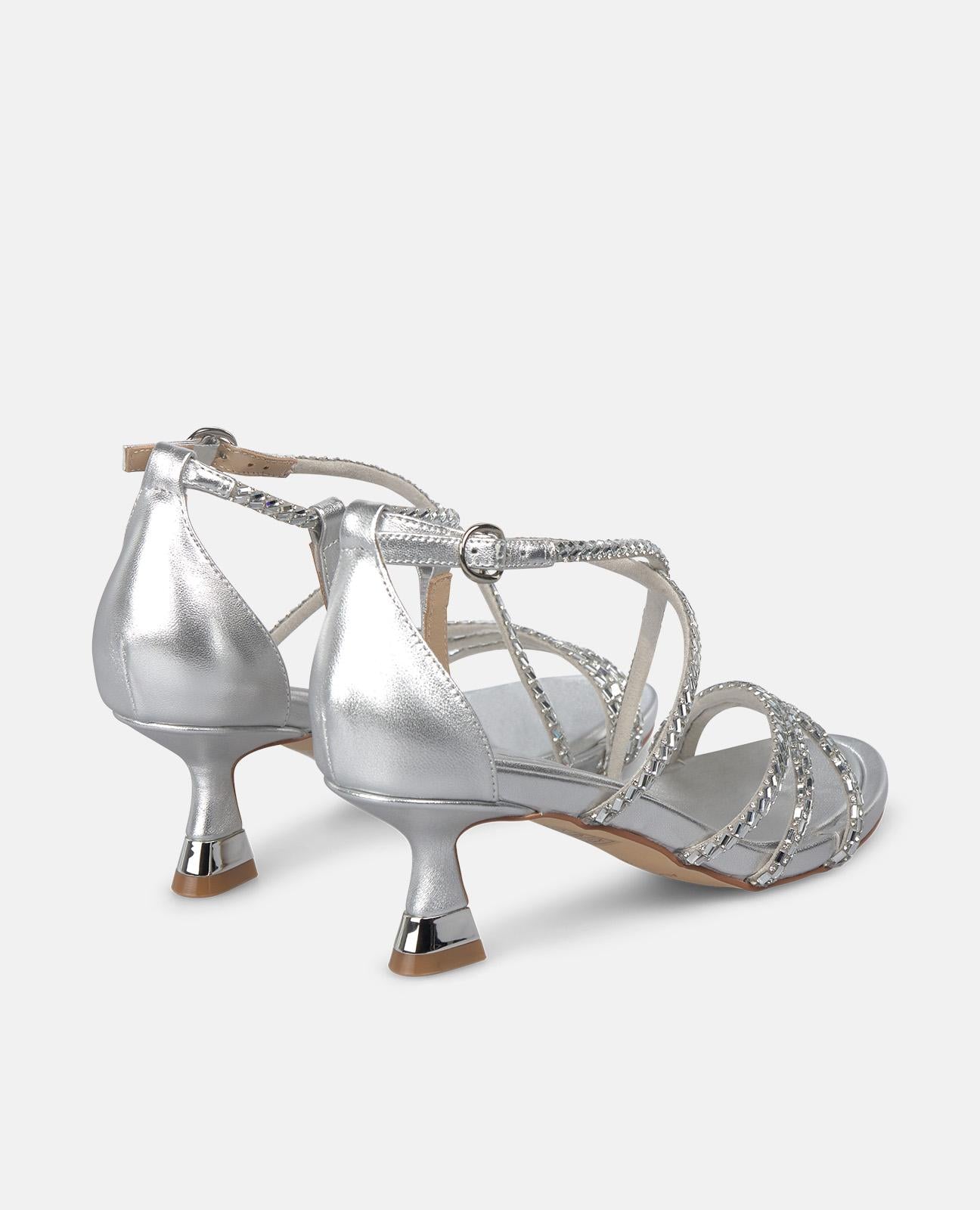 SANDALIA TACON TIRAS FINAS TRANSFER