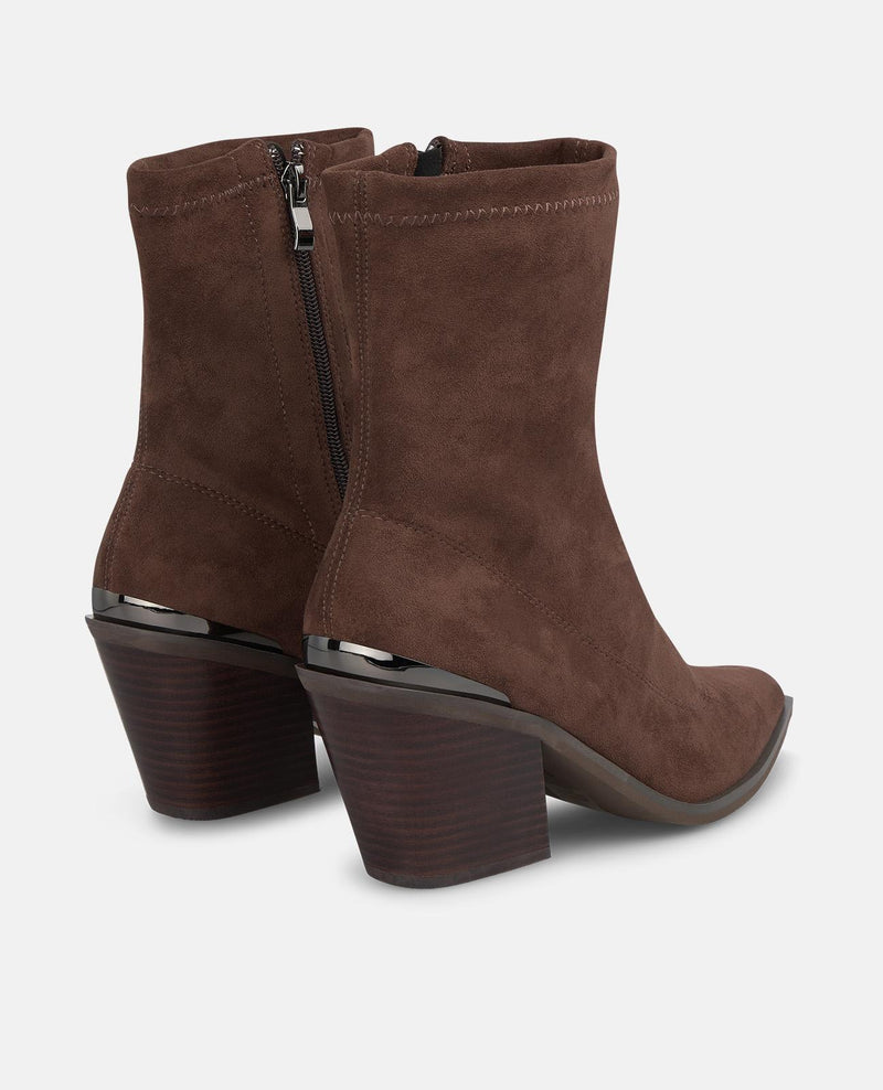 BOTÍN AJUSTADO TACÓN