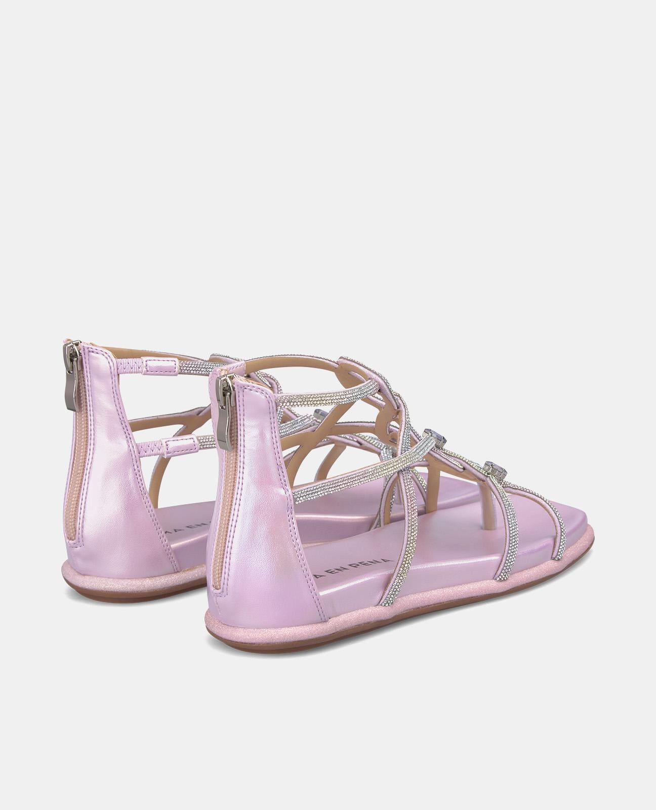 FLAT INTERLACED SANDAL
