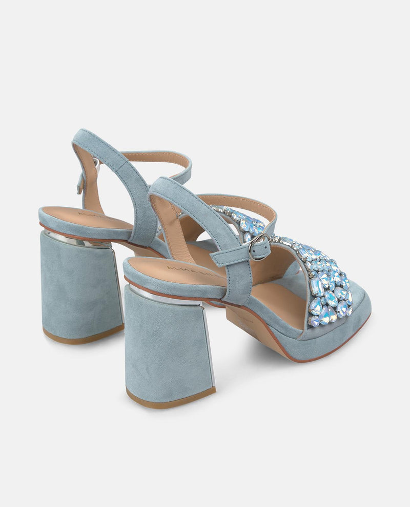 SANDÁLIA DE TIRA LARGA COM STRASS