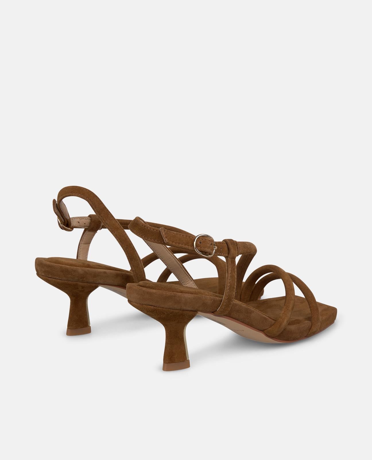 SANDALIA DE ESTRUCTURA CRUZADA