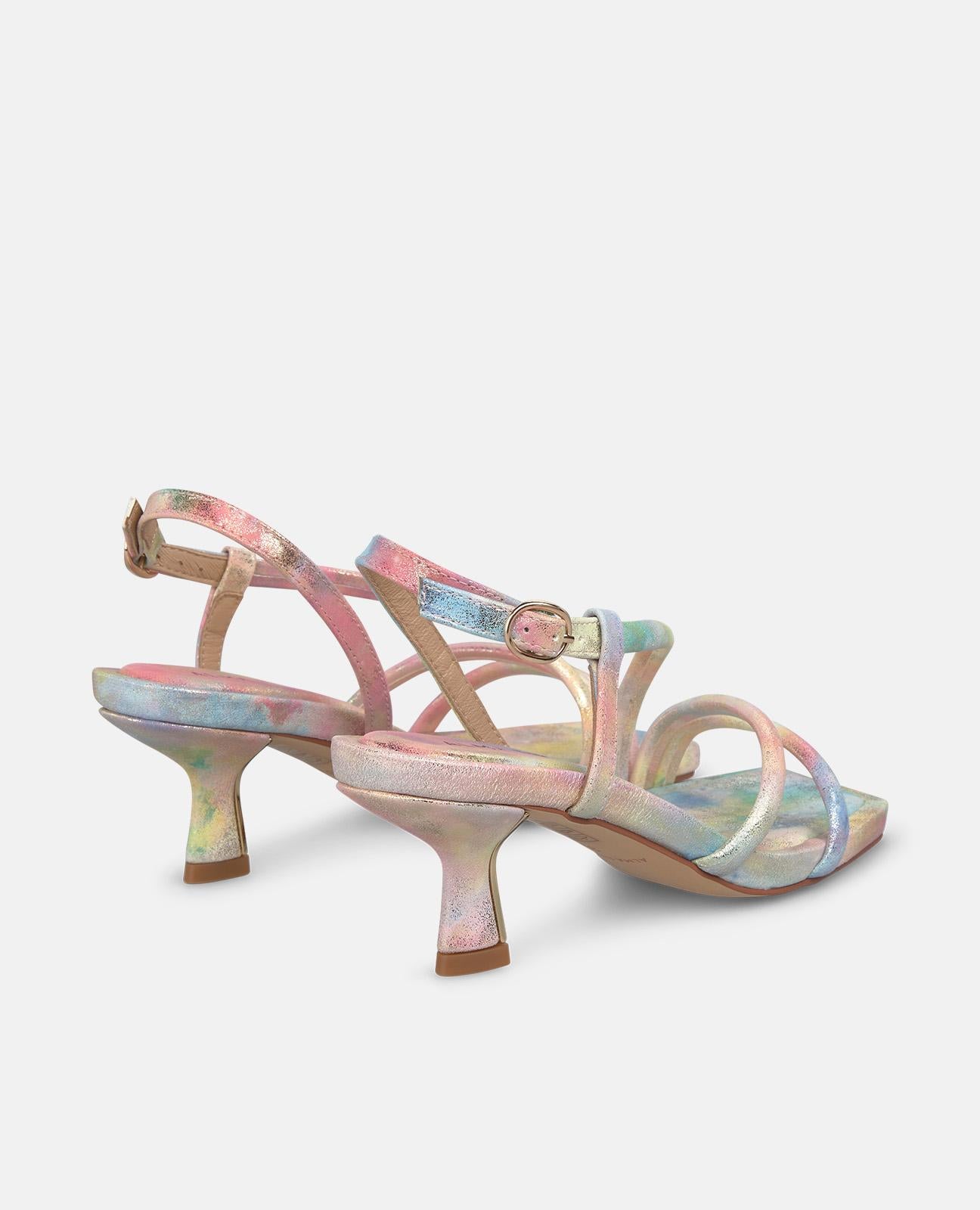 SANDALIA DE ESTRUCTURA CRUZADA