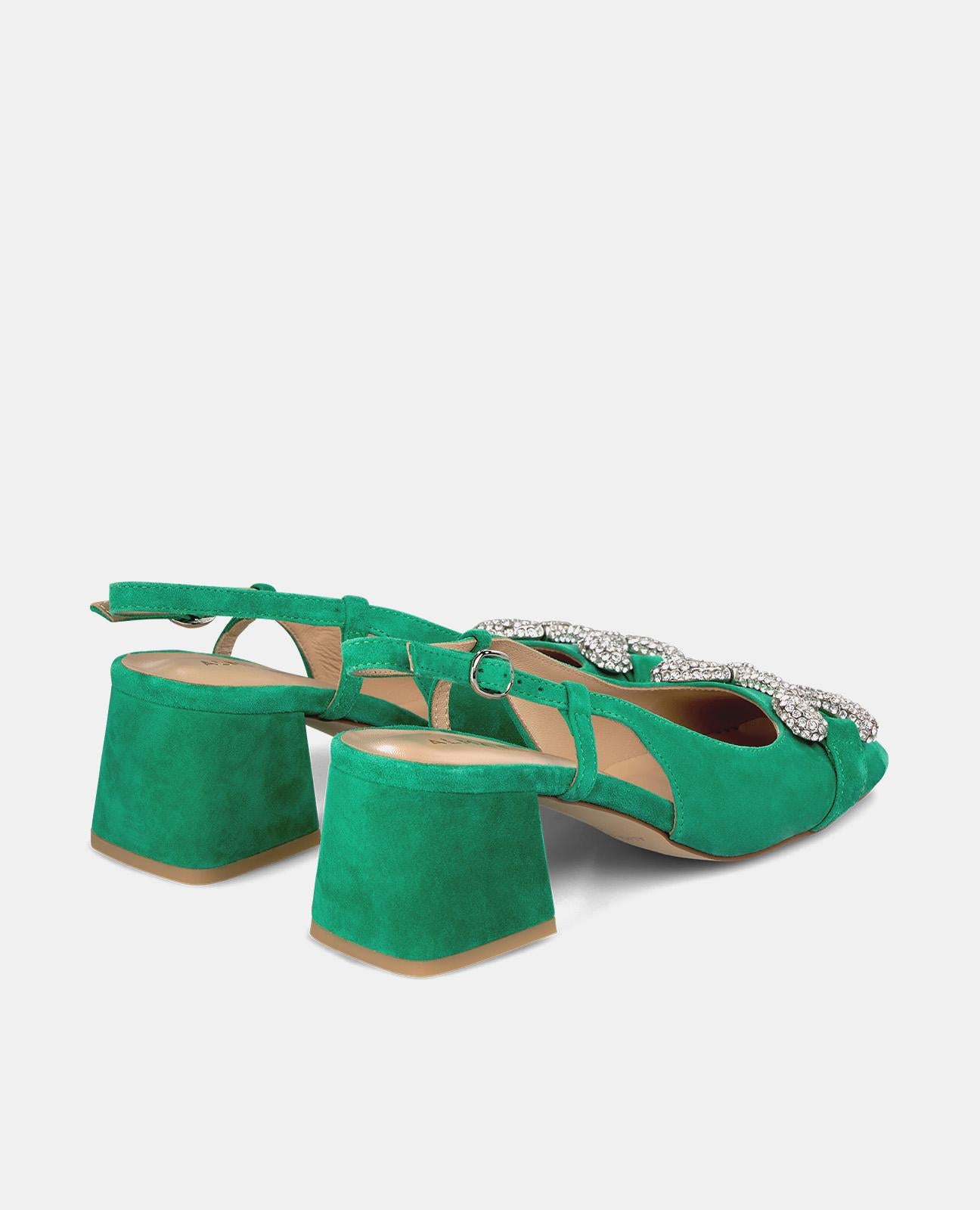 SQUARE HEEL BUCKLE SHOE