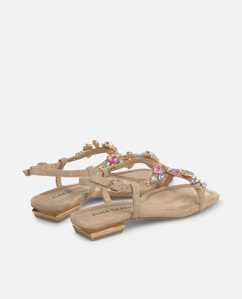 STRAppy SANDALS WITH JEWELRY