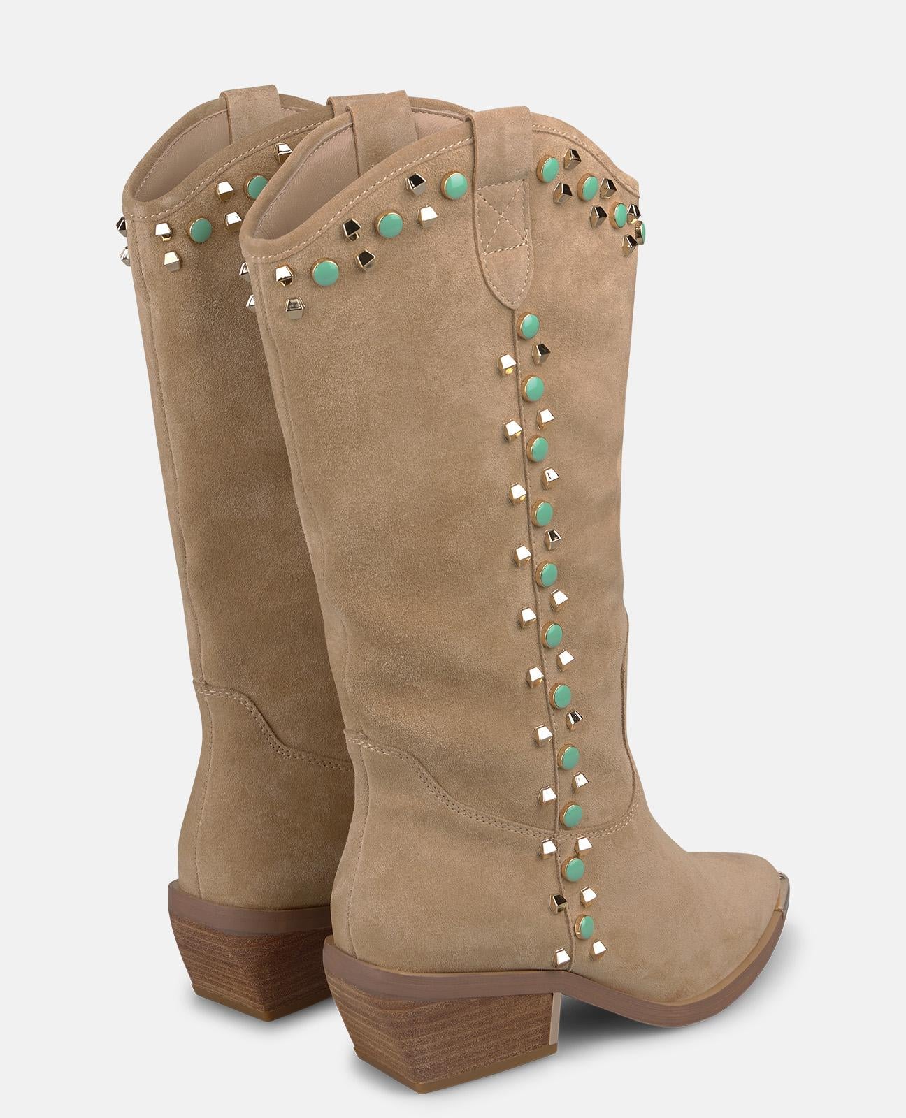 BOTA COWBOY DE ANTE CON TACHAS Y PEDRERÍA