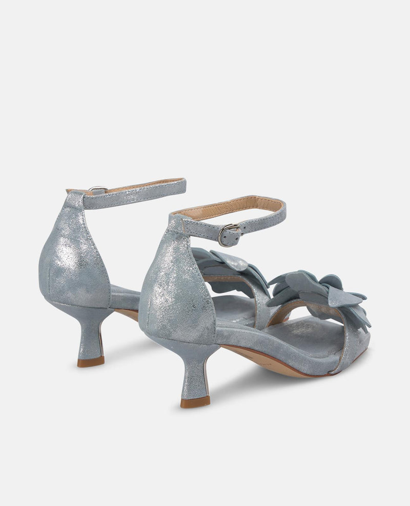 SANDAL WITH FLORAL APPLIQUE