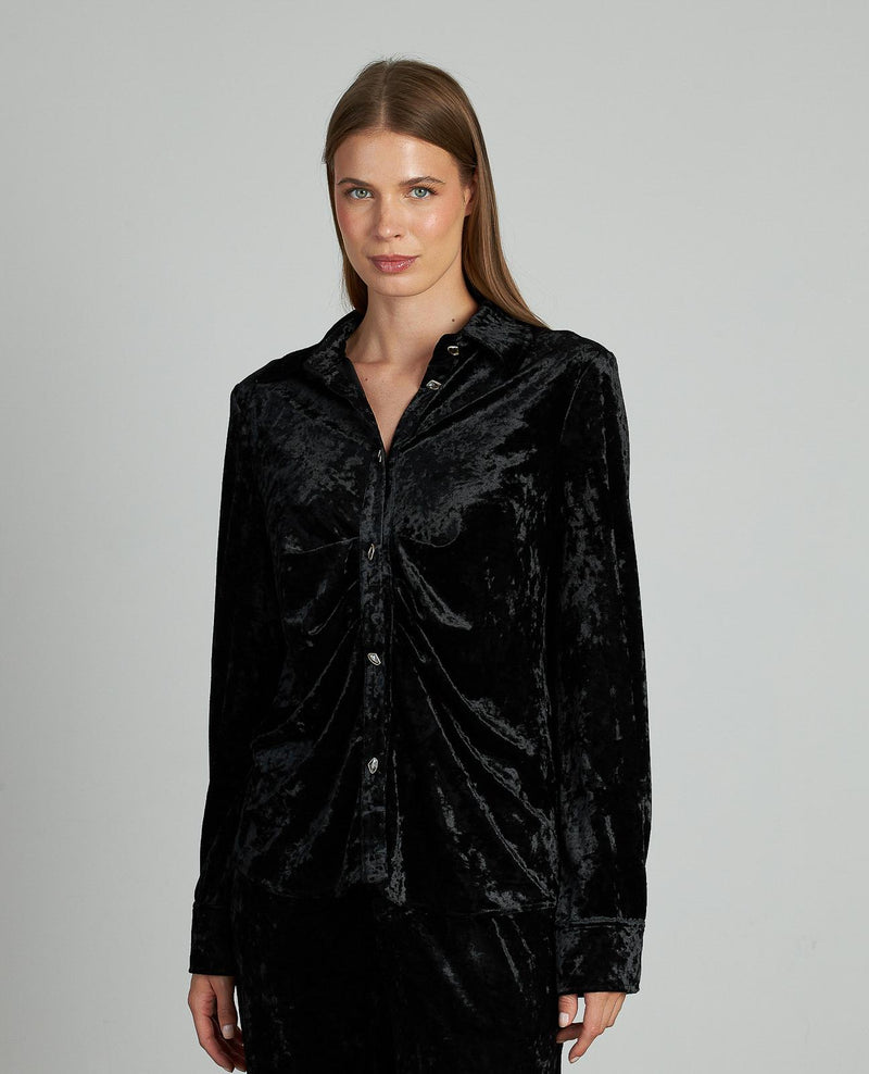 CAMISA TERCIOPELO BOTÓN JOYA