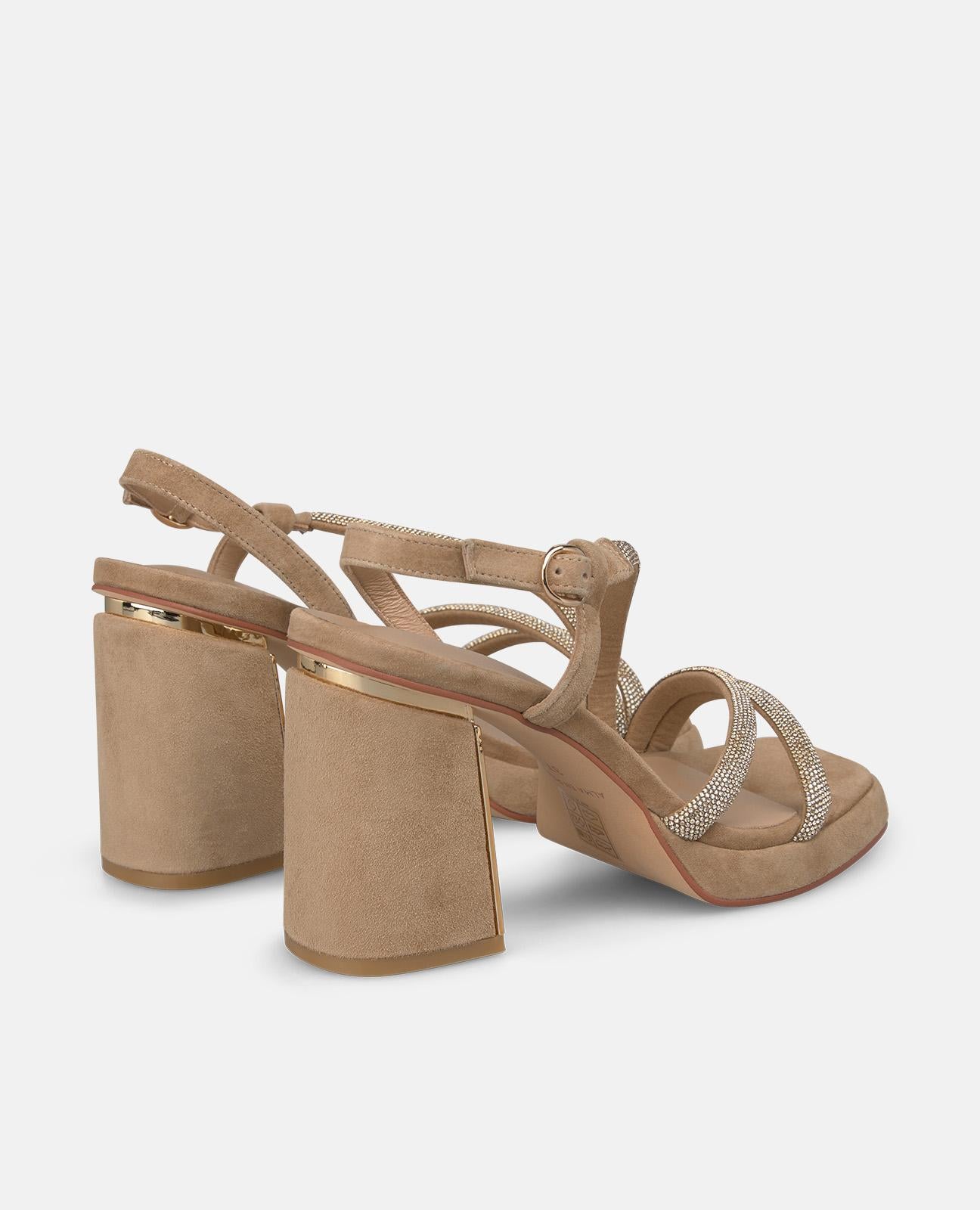 SANDALIA TIRAS METALIZADAS