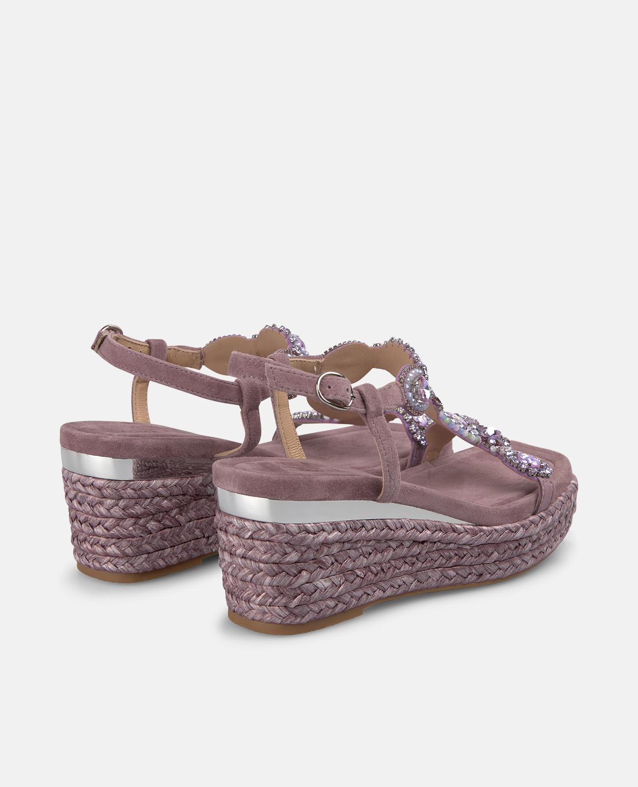 SANDALIA CON PEDRERIA CIRCULAR