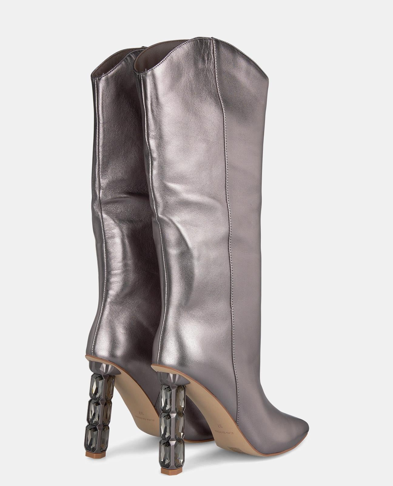 BOTTE À TALON EN CRISTAL