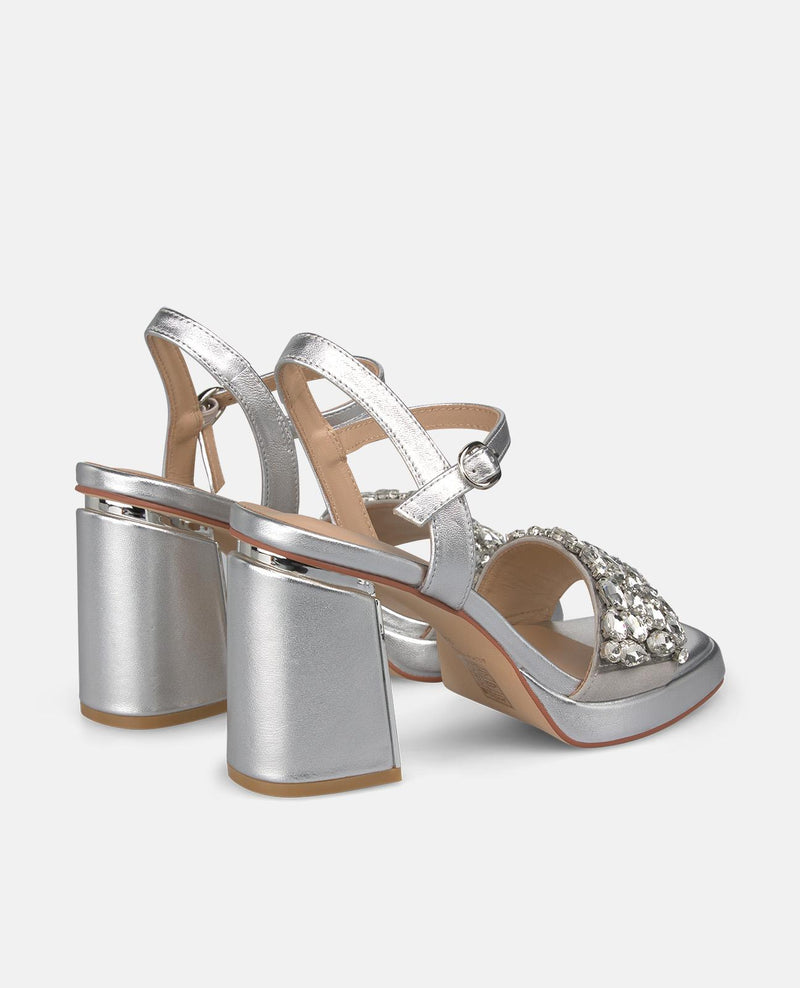 SANDALIA PEDRERIA FRONTAL