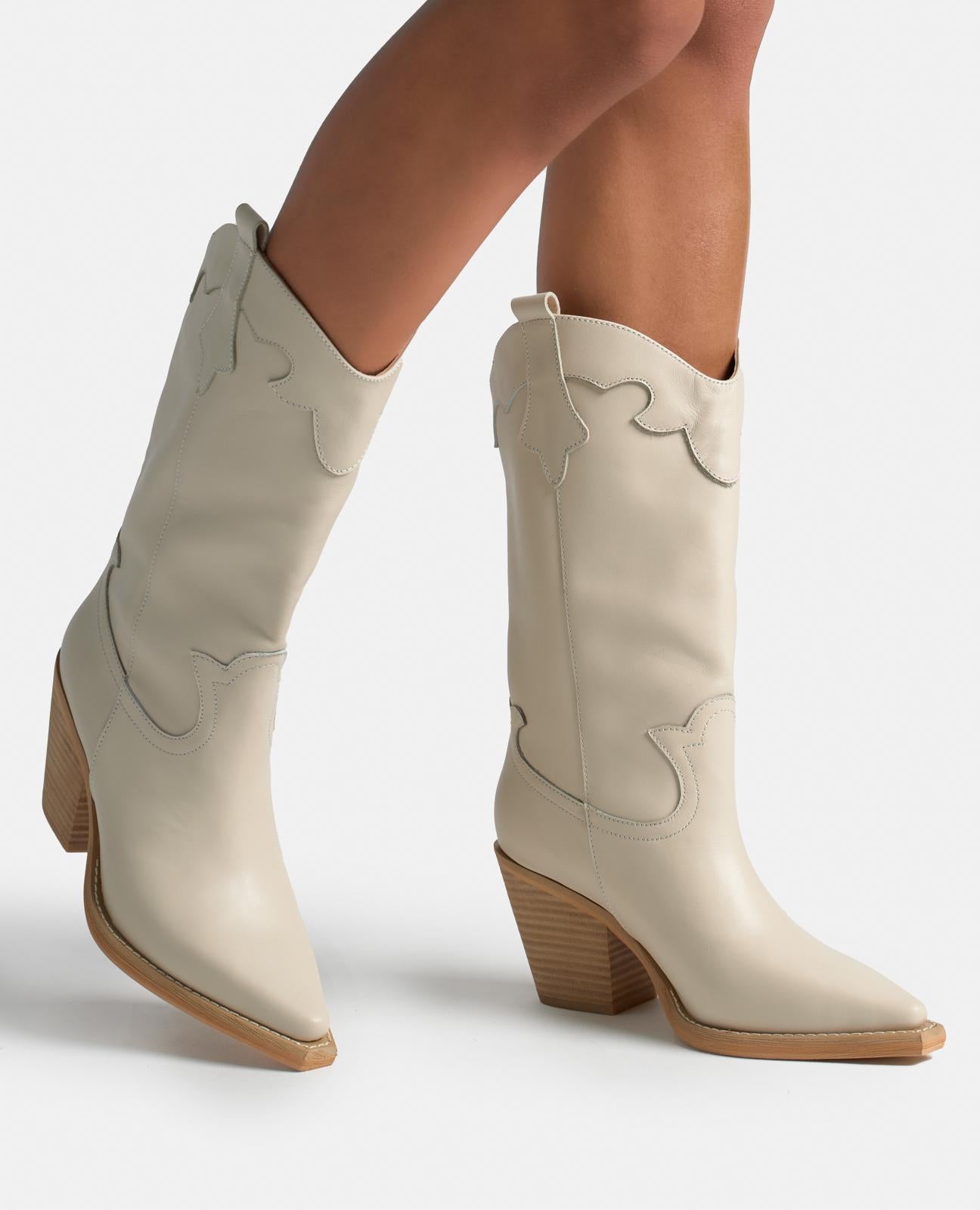 EMBROIDERED HALF-BOOT