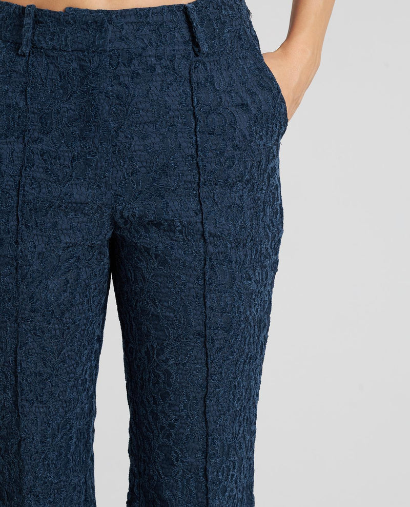 TEXTURED FLARE JEGGING