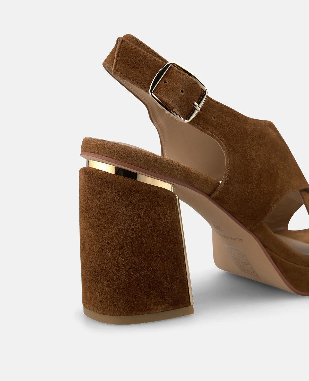 WIDE STRAP SANDAL