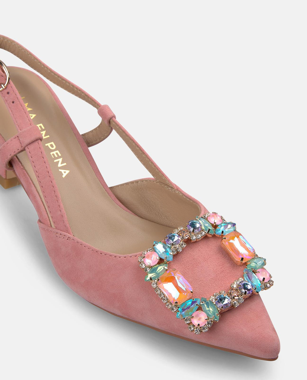 HEELED SALON WITH FRONT DETAIL