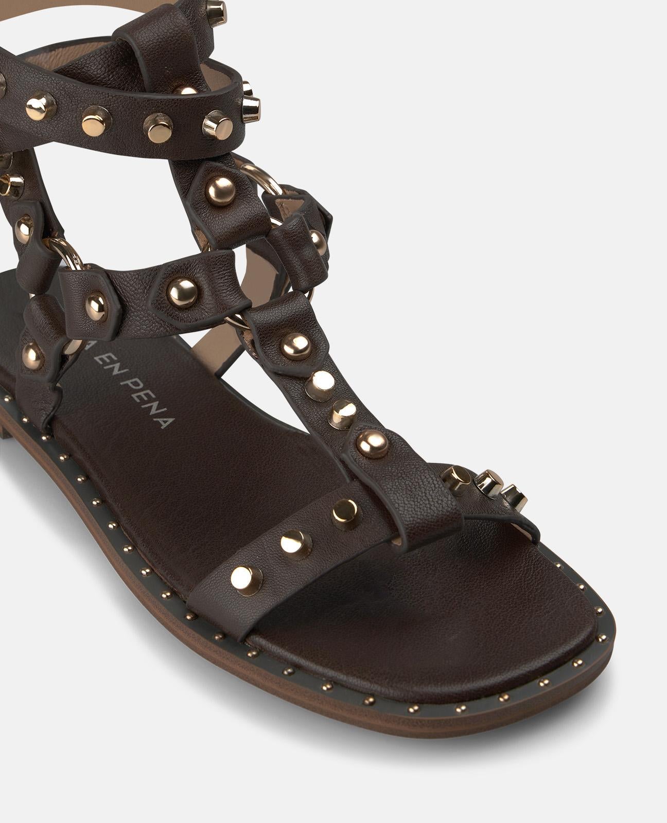 SANDALIA ESTILO GRIEGO TACHAS