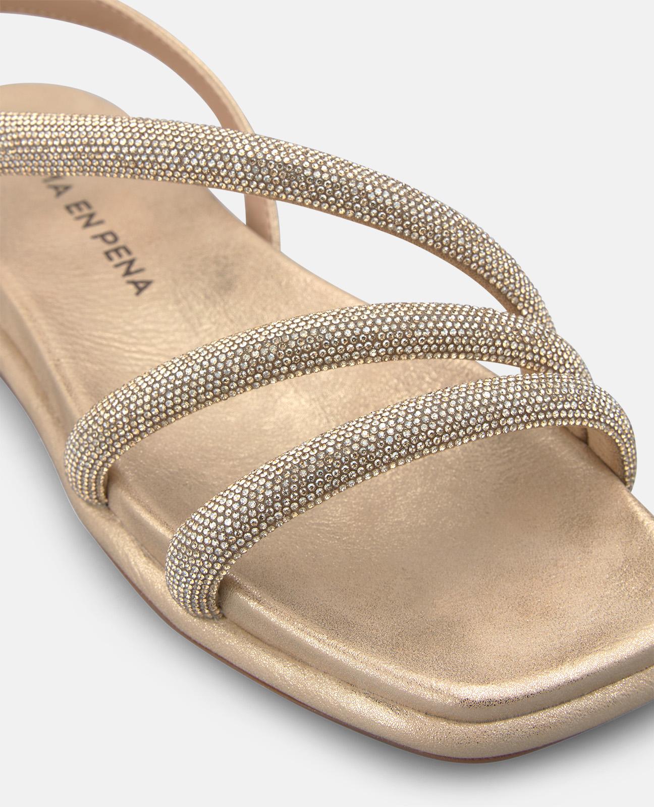 SANDALIA PLANA TIRA MULTIPLE