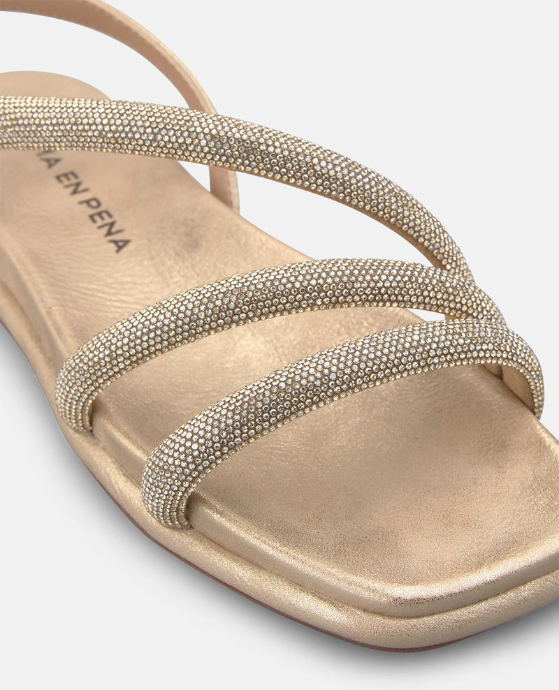 SANDALIA PLANA TIRA MULTIPLE