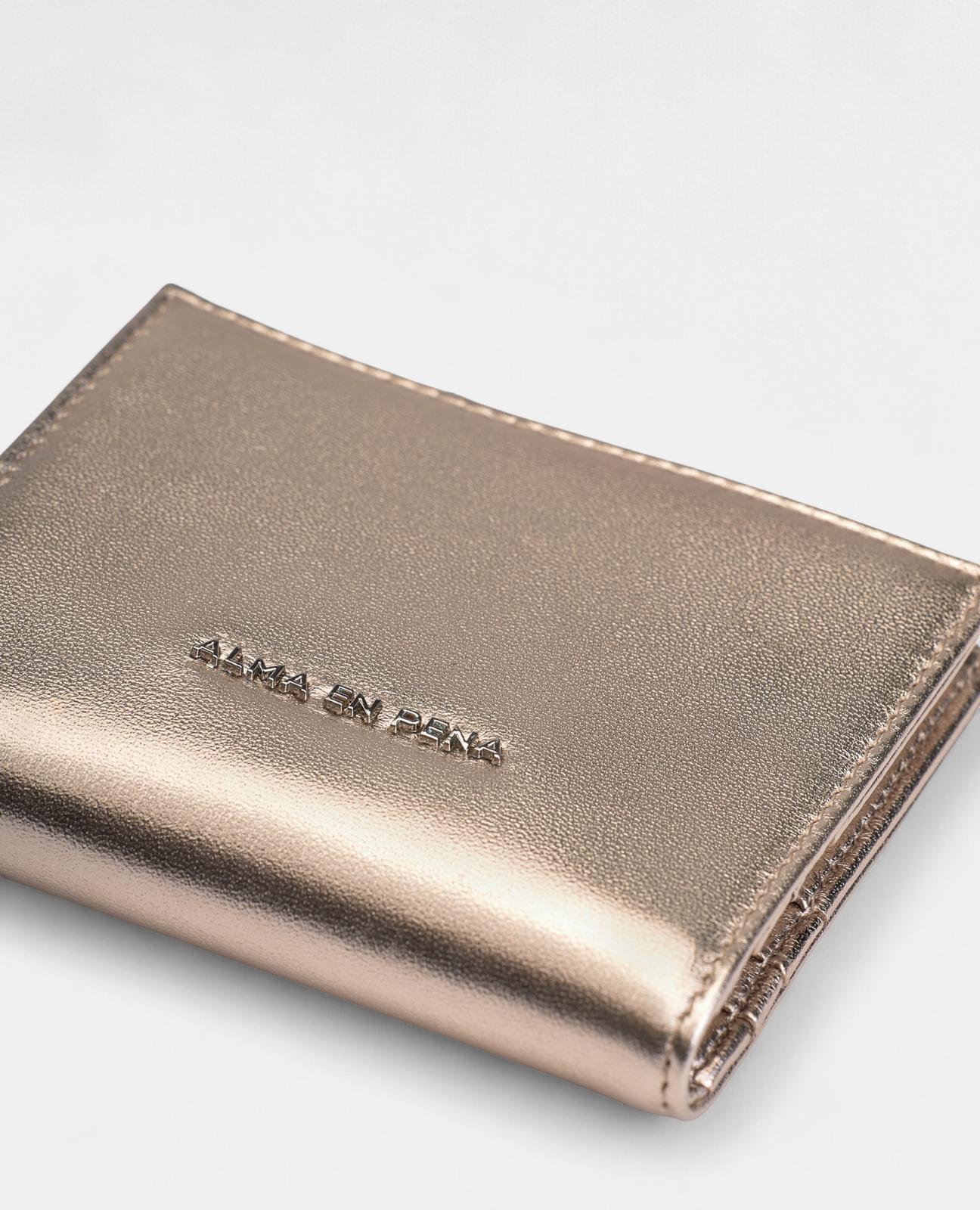 CARTERA CUADRADA CREMALLERA