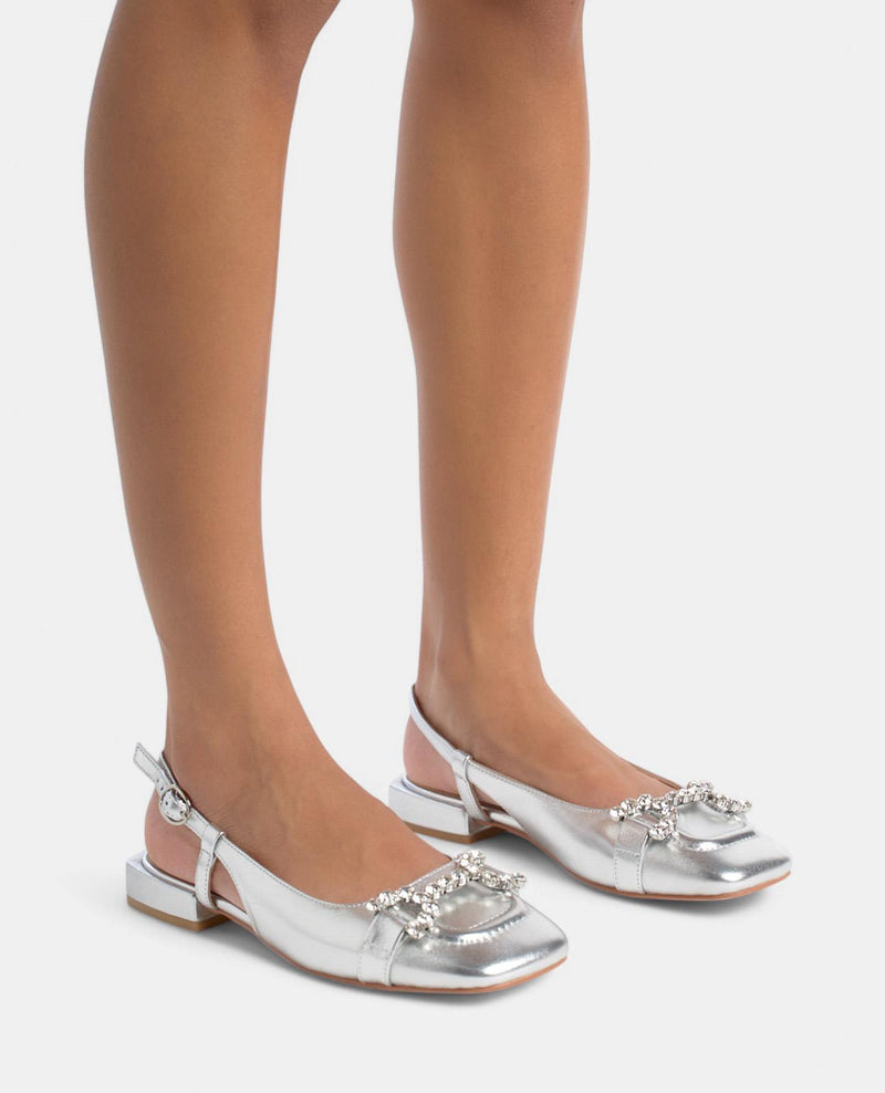 CHAUSSURE PLATE AVEC STRASS