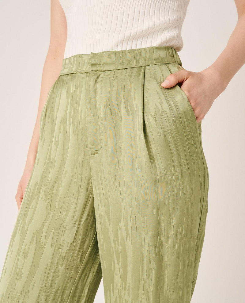 PANTALÓN TIRO ALTO TEXTURA