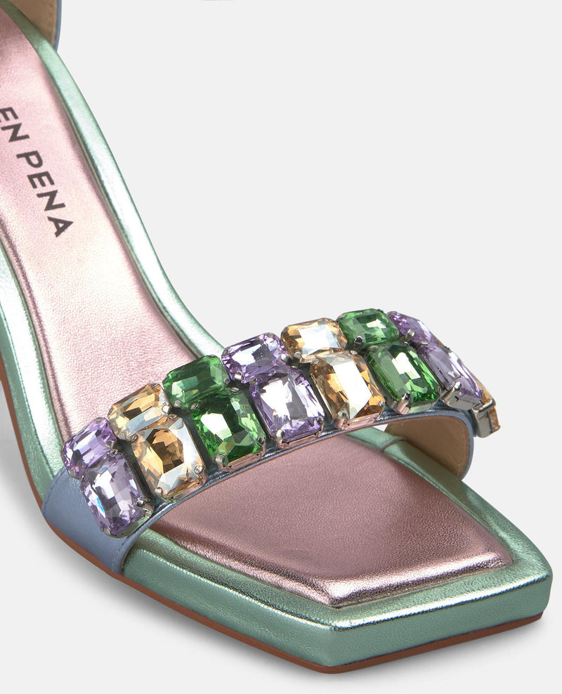 SANDALIA DE TACON MULTICOLOR