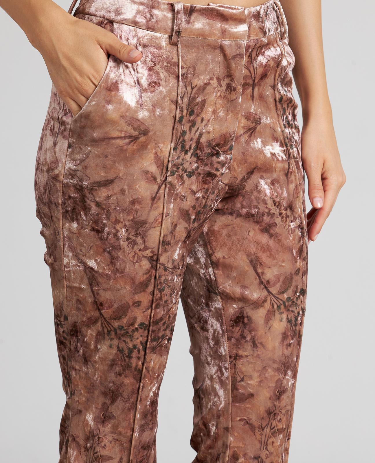 PANTALÓN FLARE TERCIOPELO