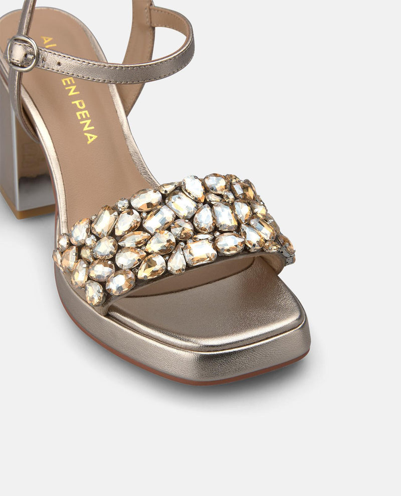 SANDALIA PEDRERIA FRONTAL