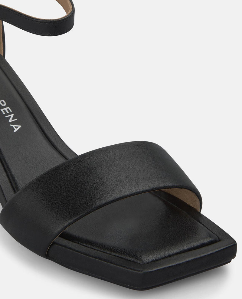 NAPA SANDAL WITH FRONT STRAP