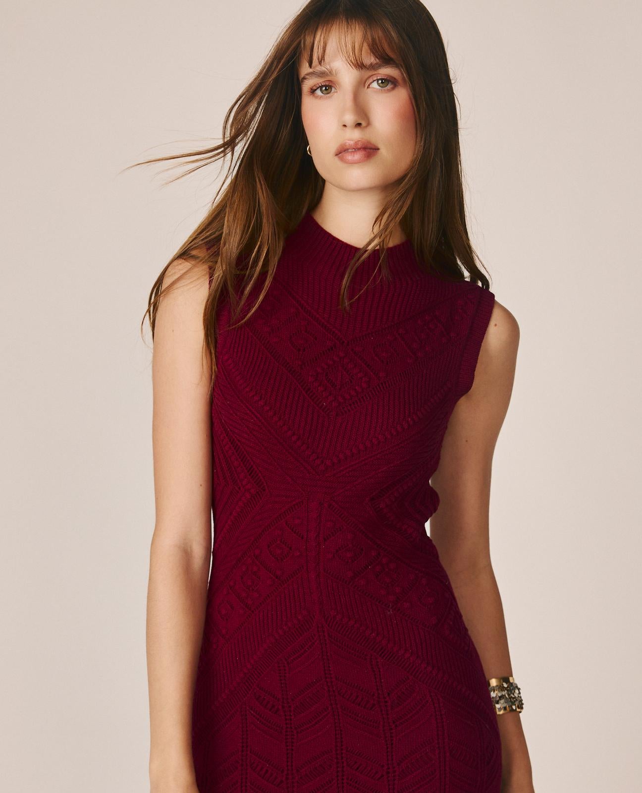 VESTIDO MAXI DE PUNTO CALADO