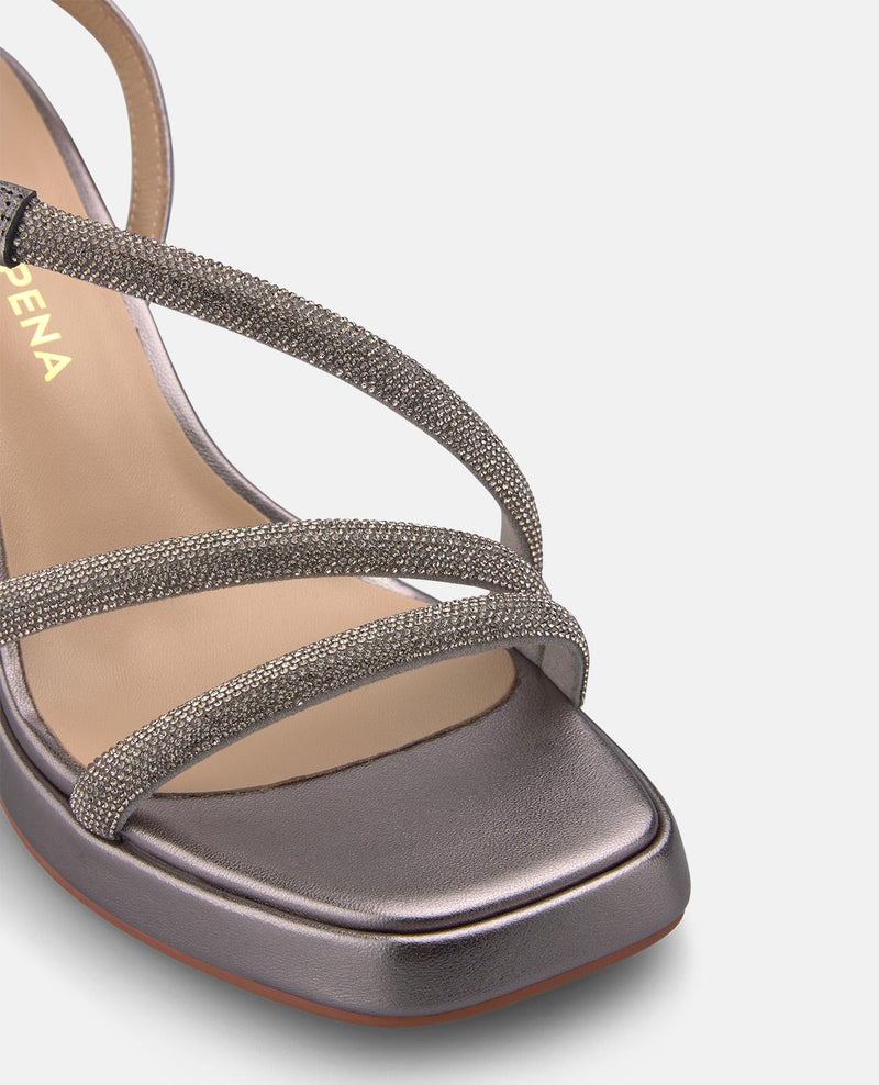 SANDALIA TIRAS METALIZADAS