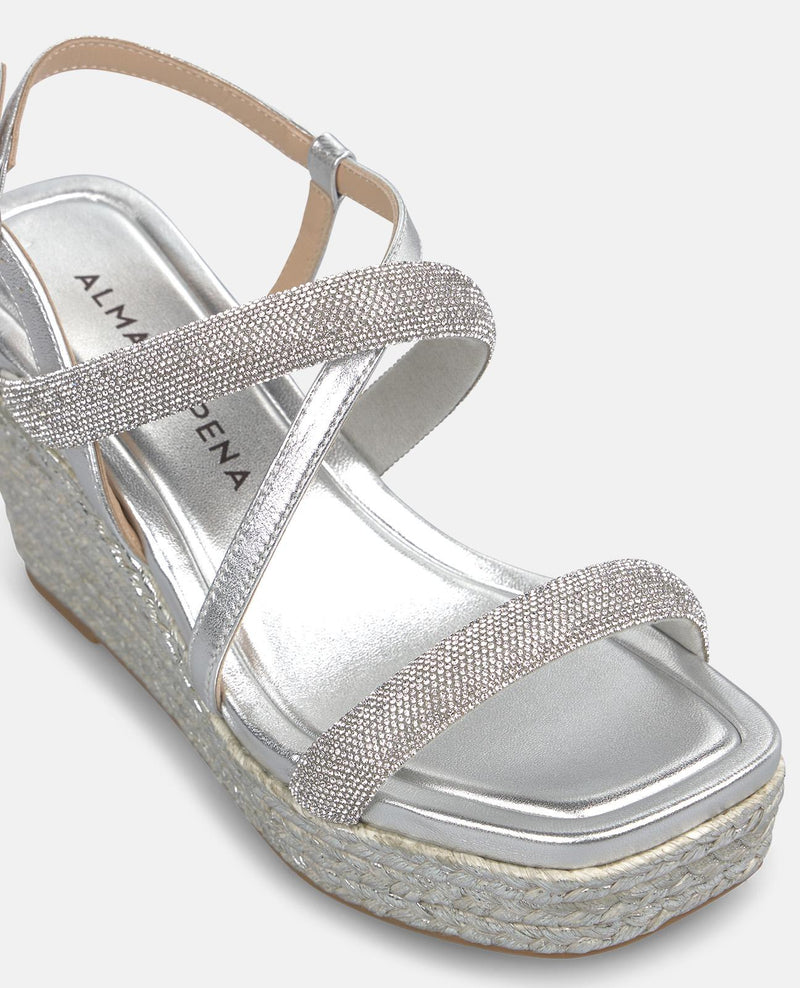 SANDÁLIA DE CUNHA DE ESPARTO CORPO TUBULAR