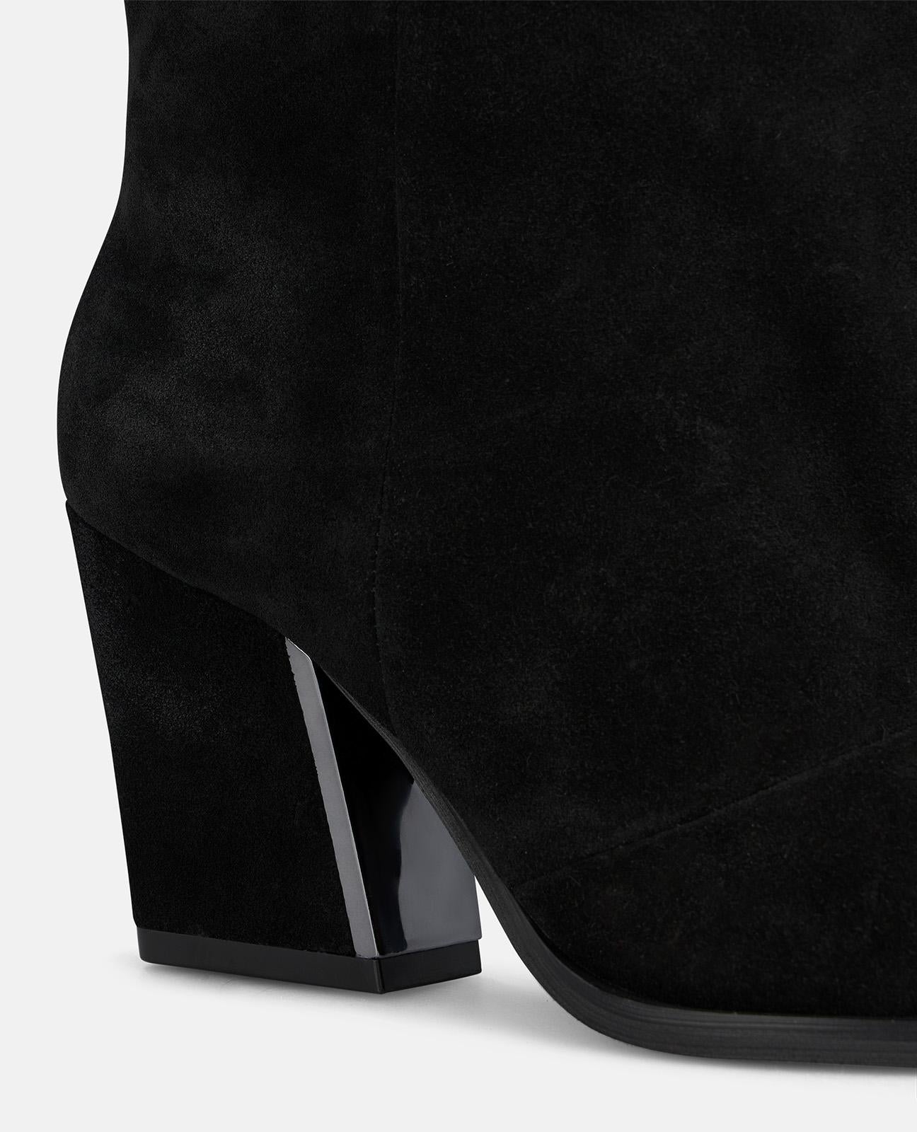 BOTA DE ANTE EFECTO FRUNCIDO