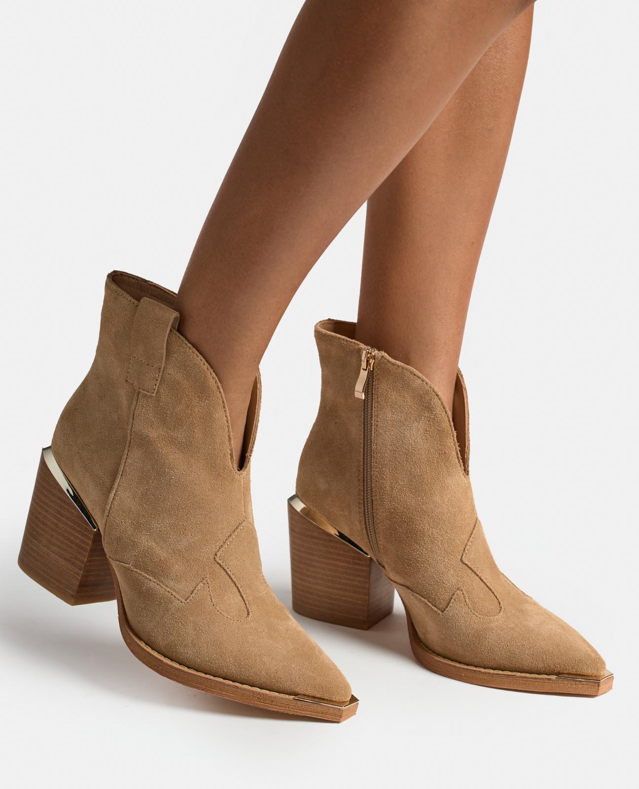 STIEFELETTE FERSE VORNE OFFEN