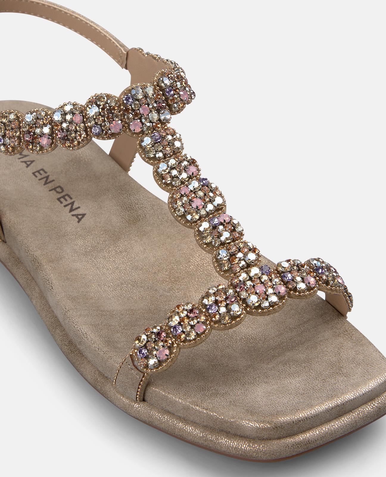 SANDÁLIA EM T COM PEDRAS