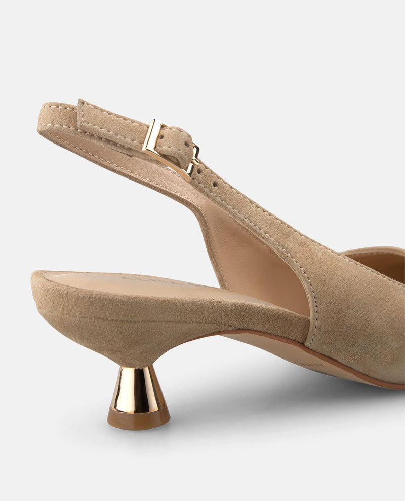 SANDALIA TACON CHUPETE BASICA