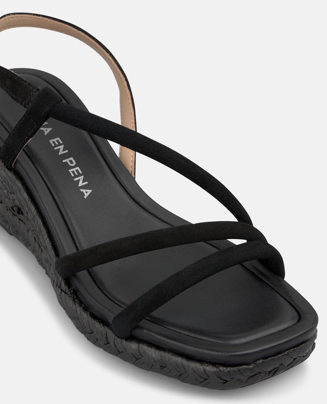 SANDALIA CUÑA TUBULAR