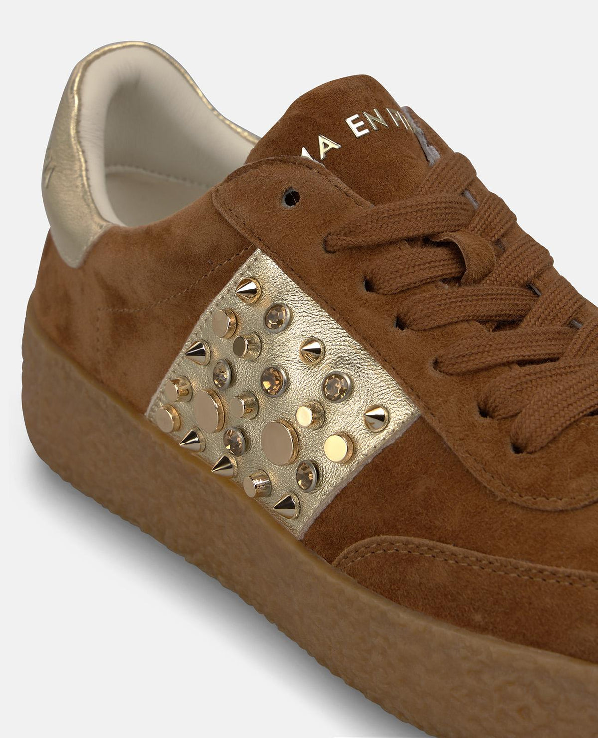 ZAPATILLAS DE ANTE CON PEDRERÍA