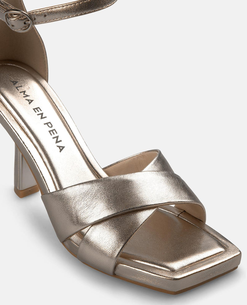 SANDALIA TACON TIRAS CRUZADAS