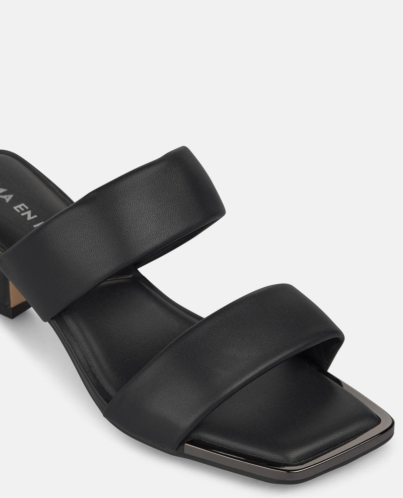 SANDALIA DOBLE TIRA EN NAPA