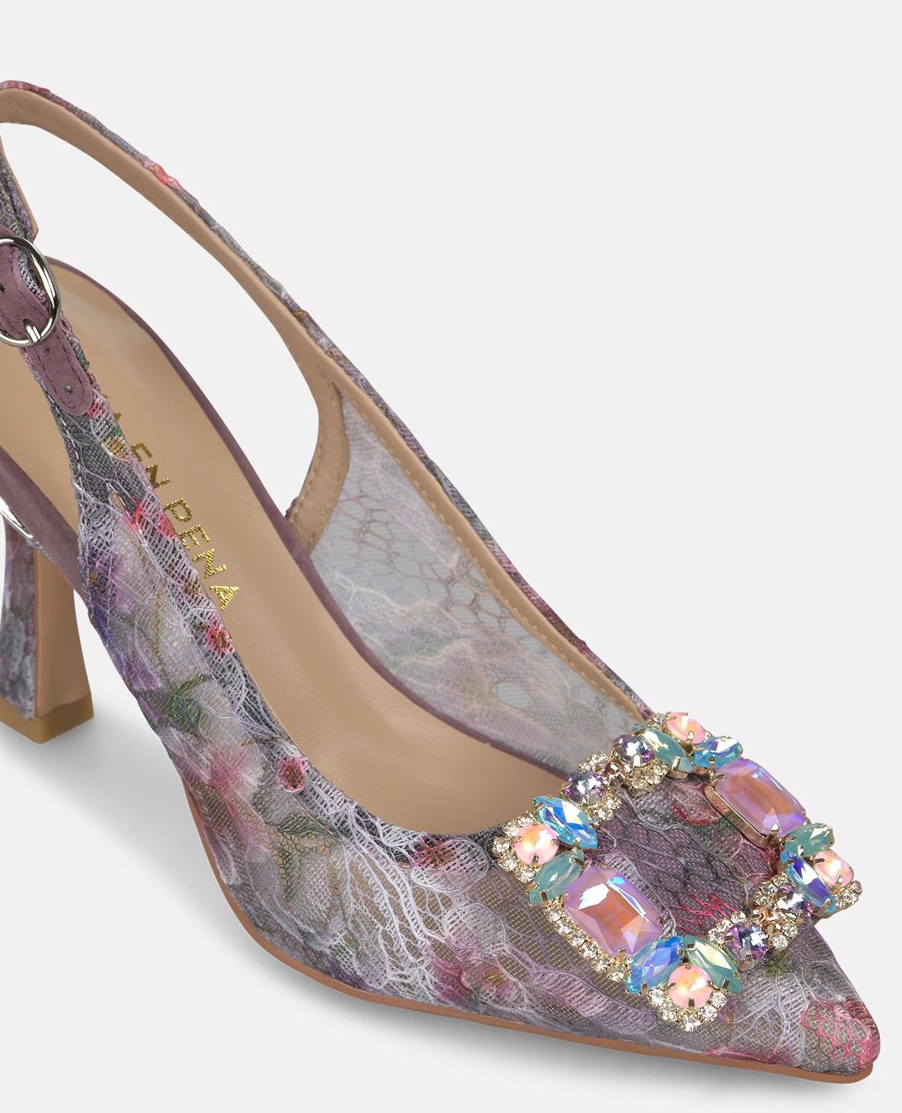 FLAT HEELED SHOE WITH MULTICOLORED STONE BUCKLE