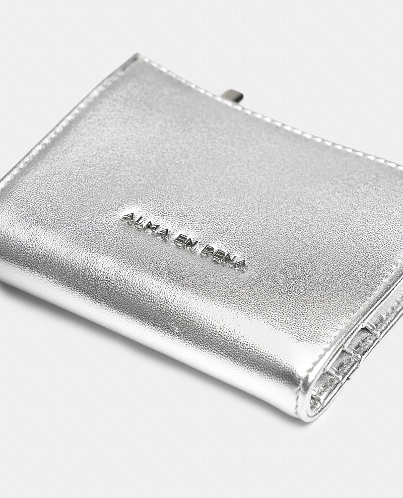 CARTERA CUADRADA CREMALLERA