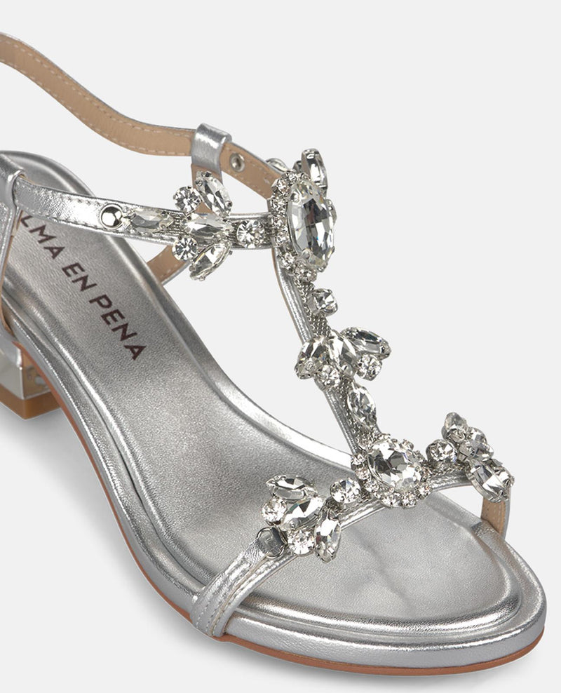 SANDALS WITH A CENTRAL STRAP AND Rhinestones