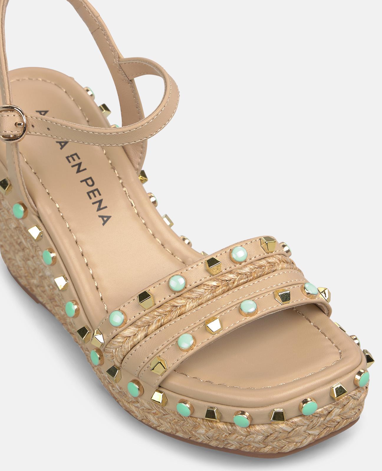 SANDALIA ESPARTO ALTA TACHUELAS