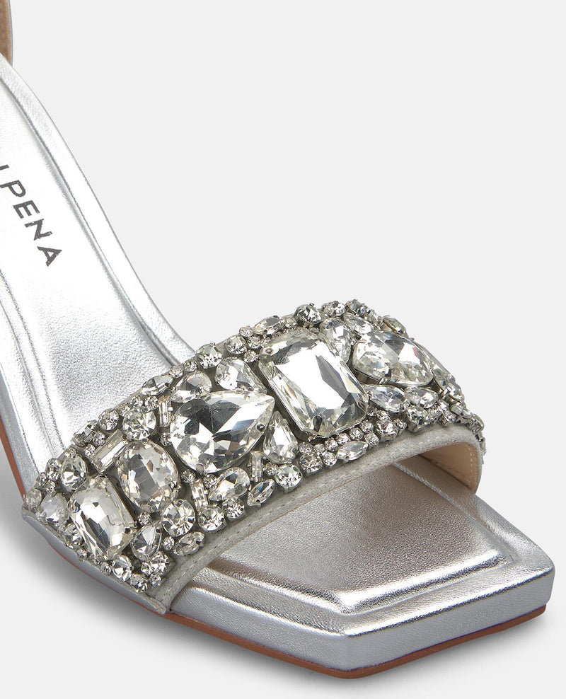 SANDALIA DE TACON METALIZADA