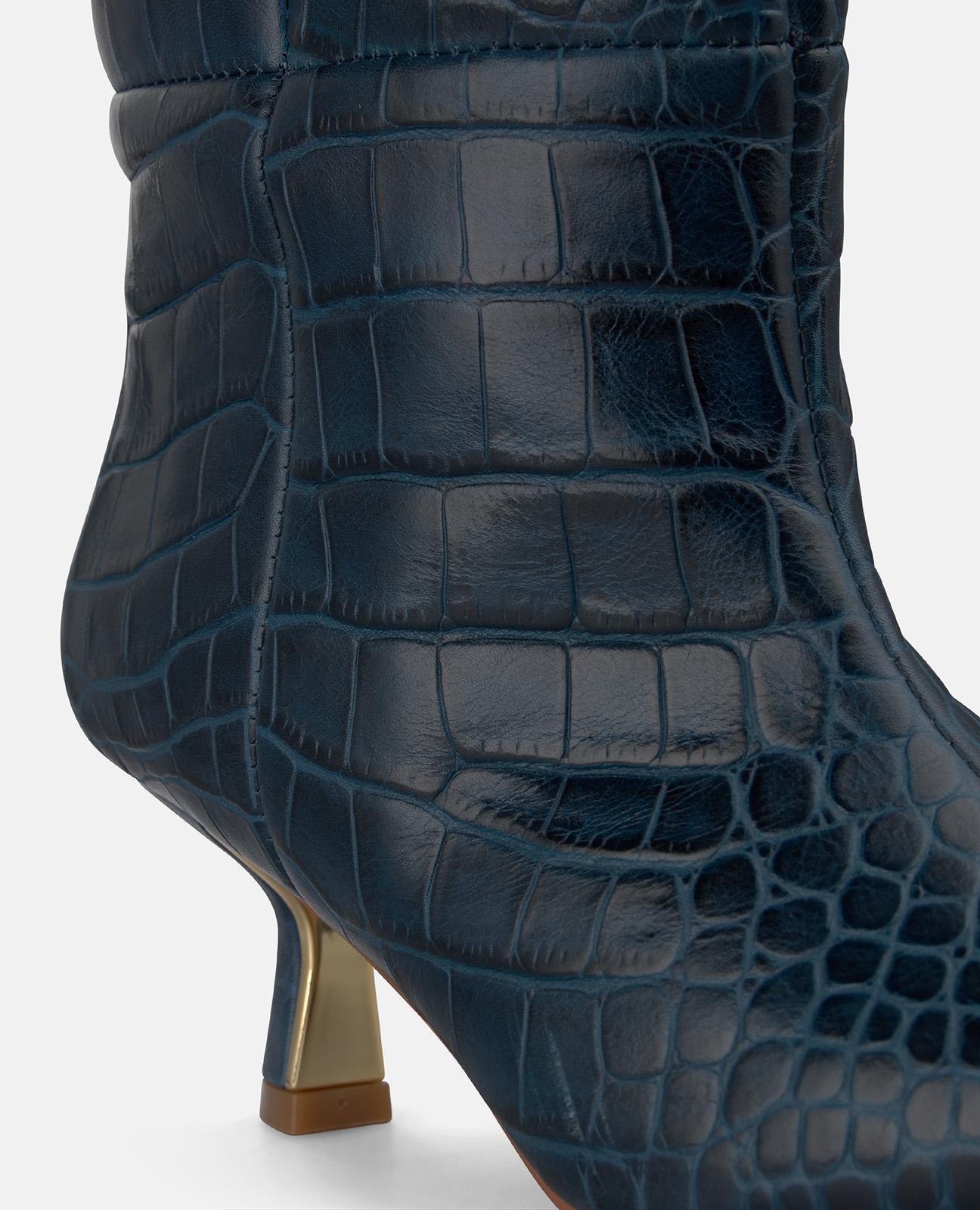 BOTA DE PIEL ANIMAL PRINT